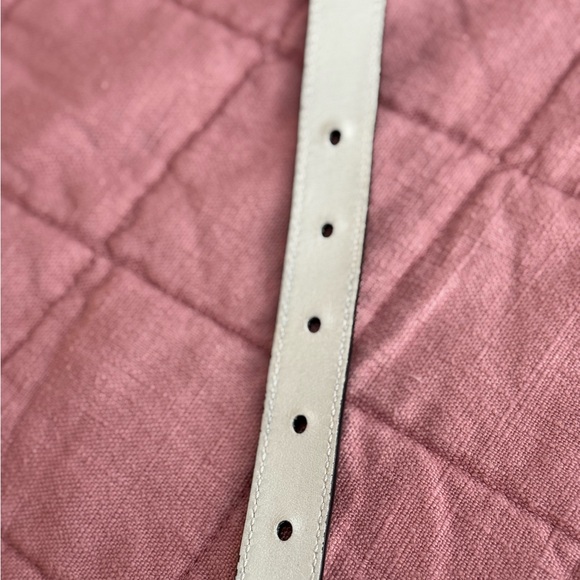 Gucci Marmont reversible thin belt size 110 - Picture 7 of 9